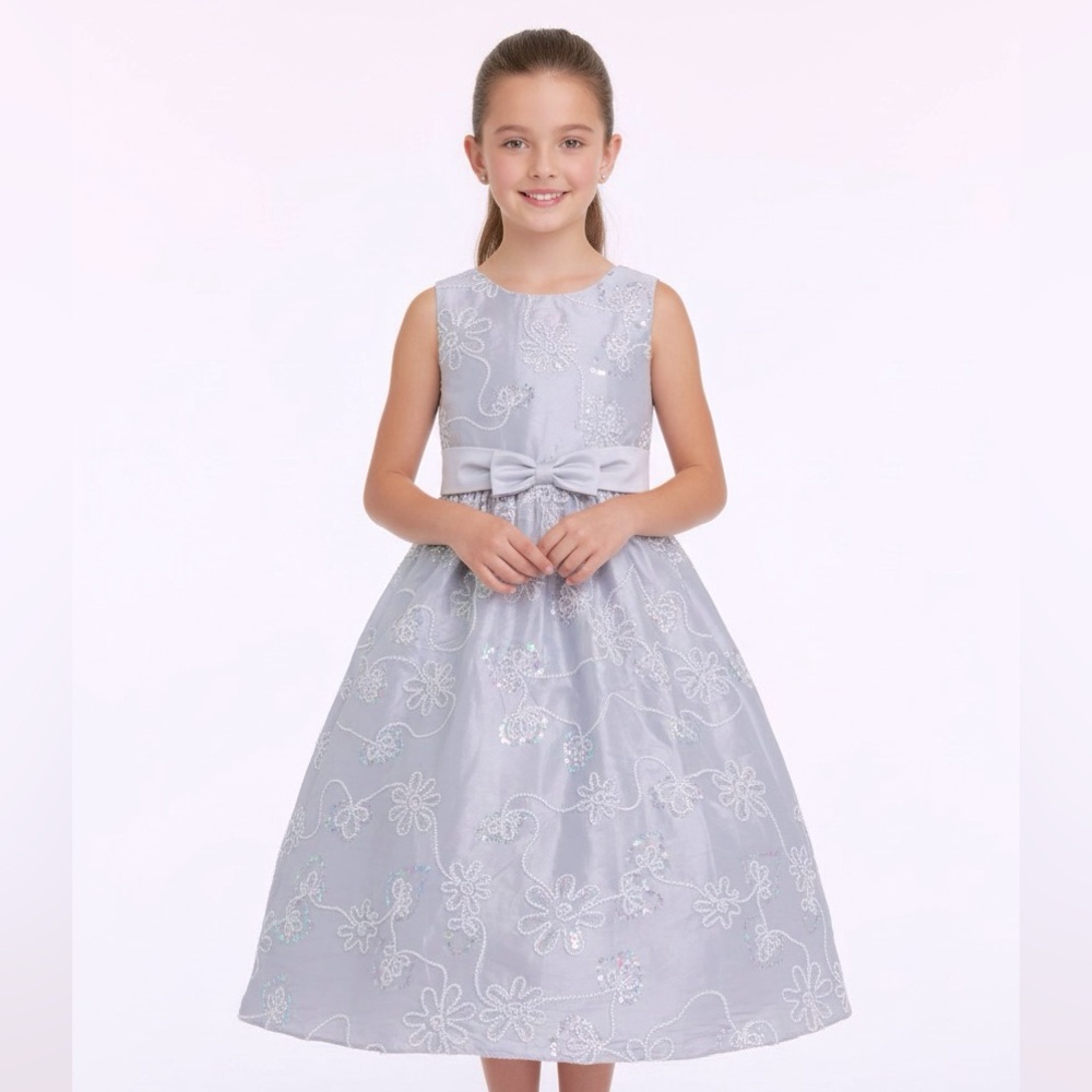 Girls Silver Sequin Formal Dress - Picture 1 of 9